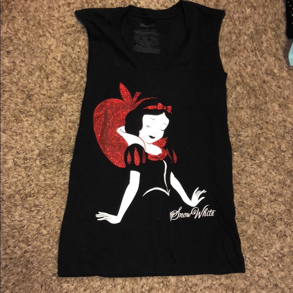 snow white tank
